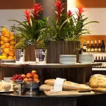 Hotel Adlon